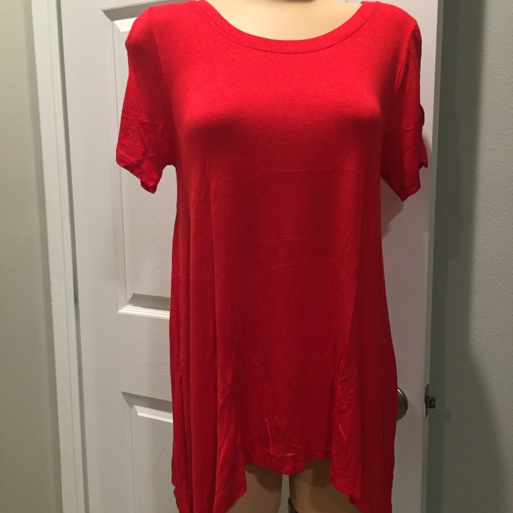 Stitchwürks cold shoulder Swing/blouse.
